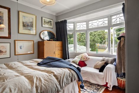 Photo of property in 92 Townsend Road, Miramar, Wellington, 6022