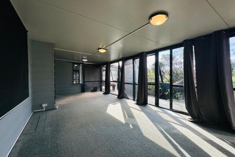 Photo of property in 78 Harmel Road, Glendene, Auckland, 0602