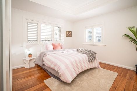 Photo of property in 15 Campbell Street, Karori, Wellington, 6012