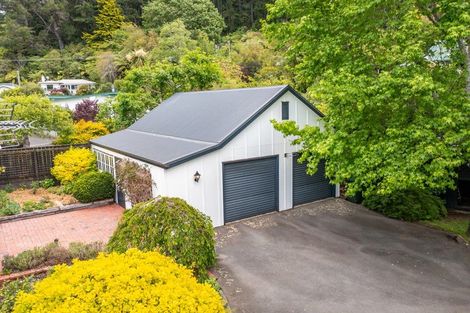 Photo of property in 88 Pinehaven Road, Pinehaven, Upper Hutt, 5019