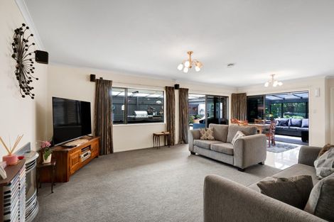 Photo of property in 32b Ainslee Street, Highlands Park, New Plymouth, 4312