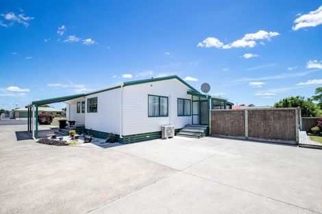 Photo of property in 7 Madgwick Place, Ngatea, 3503