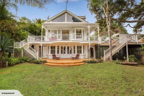 Photo of property in 36 Queen Street, Northcote Point, Auckland, 0627