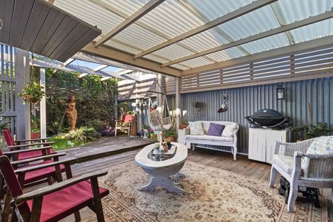Photo of property in 107b Ocean Road, Whangamata, 3620
