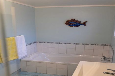 Photo of property in 12 Hall Street, Kihikihi, Te Awamutu, 3800