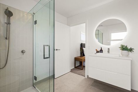 Photo of property in 15 Wai Whatu Street, Meeanee, Napier, 4110