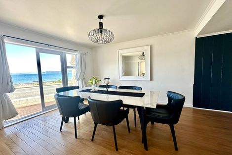 Photo of property in 35a Marine Parade, Seatoun, Wellington, 6022