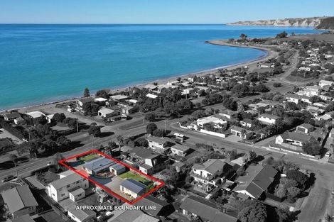 Photo of property in 266 Clifton Road, Te Awanga, 4102