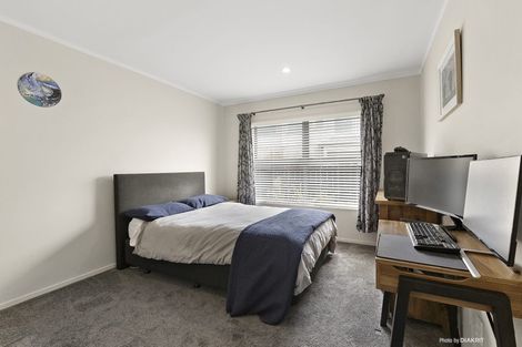 Photo of property in 3 Hislop Way, Johnsonville, Wellington, 6037