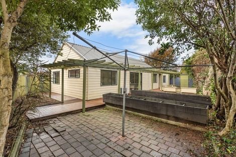 Photo of property in 2/9 Braemar Place, Avonside, Christchurch, 8061