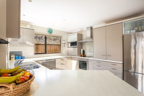 Photo of property in 58e Gilbert Street, New Plymouth, 4310