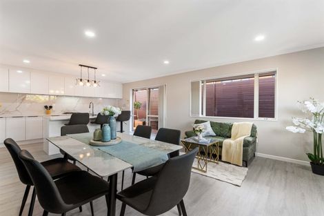 Photo of property in 24 Goh Place, Manurewa, Auckland, 2105