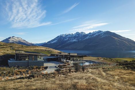 Photo of property in 7 Hidden Island Road, Jacks Point, Queenstown, 9371