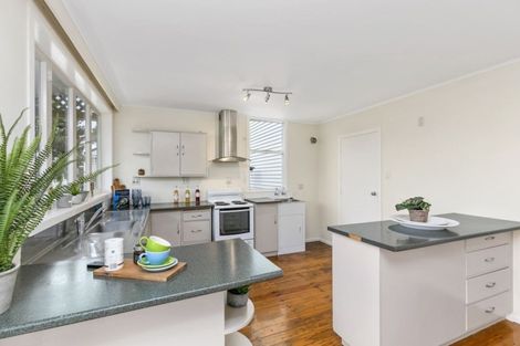 Photo of property in 92 Seatoun Heights Road, Seatoun, Wellington, 6022