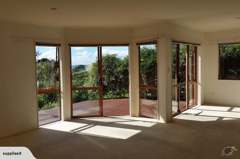 Photo of property in 1444 Whangaparaoa Road, Army Bay, Whangaparaoa, 0930