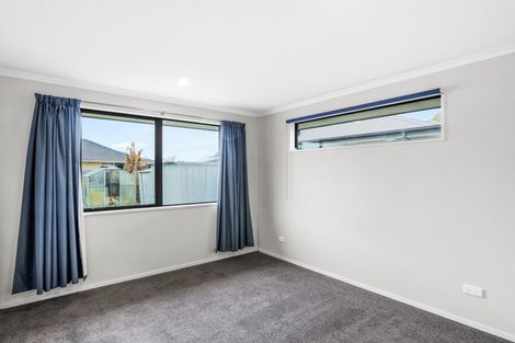 Photo of property in 102 Rowses Road, Aranui, Christchurch, 8061
