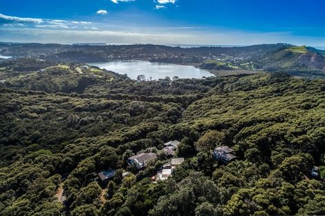 Photo of property in 7 Okoka Road, Omiha, Waiheke Island, 1081