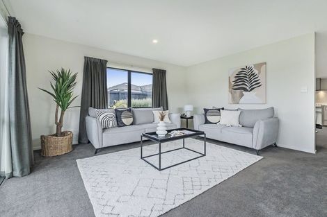 Photo of property in 34 Wallingford Crescent, Rolleston, 7615