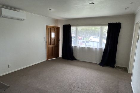 Photo of property in 2/514 Mount Albert Road, Mount Roskill, Auckland, 1042