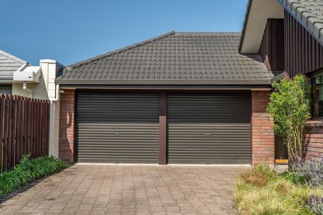 Photo of property in 14 Cooper Place, Chedworth, Hamilton, 3210