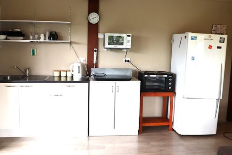 Photo of property in 2/2 Watea Road, Torbay, Auckland, 0630