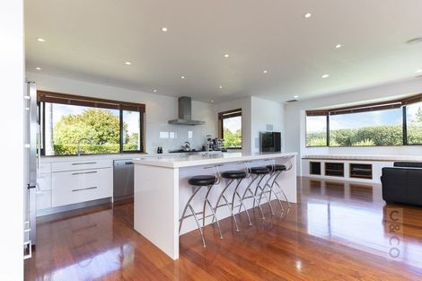 Photo of property in 849 Old North Road, Waimauku, 0882