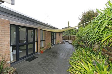 Photo of property in 22 Johnsview Terrace, Hillcrest, Hamilton, 3216