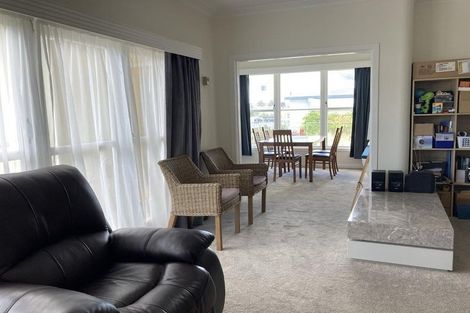 Photo of property in 75 Mount Smart Road, Onehunga, Auckland, 1061