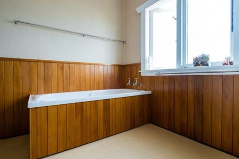 Photo of property in 25 Porangahau Road, Waipukurau, 4200