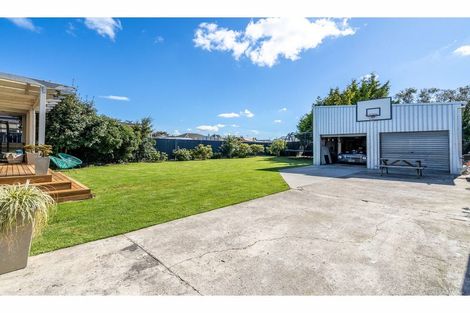 Photo of property in 12 Willis Street, Grasmere, Invercargill, 9810