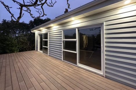 Photo of property in 90 Maupuia Road, Maupuia, Wellington, 6022