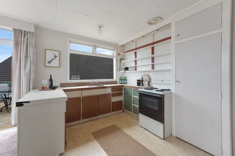 Photo of property in 5 Paynters Avenue, Strandon, New Plymouth, 4312