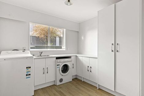 Photo of property in 49 Neri Crescent, Pomare, Rotorua, 3015