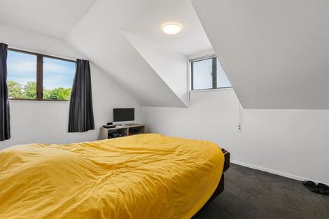 Photo of property in 15 Sawtell Place, Northcote, Christchurch, 8052