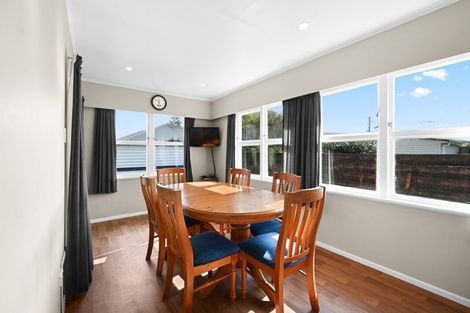 Photo of property in 69 Resthill Crescent, Glenview, Hamilton, 3206