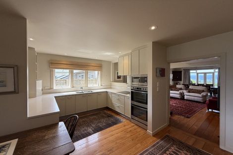 Photo of property in 24 Harbour View Road, Northland, Wellington, 6012