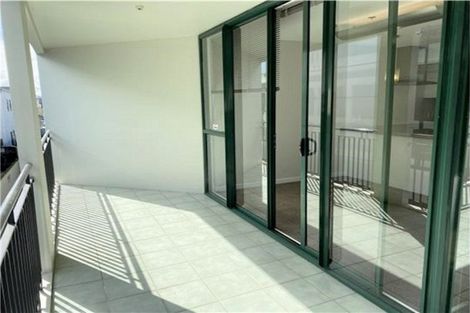 Photo of property in Regent Courts, 3/75 Gloucester Street, Christchurch Central, Christchurch, 8013