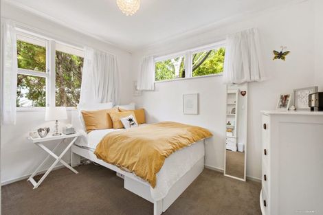 Photo of property in 36 Weatherly Road, Torbay, Auckland, 0630