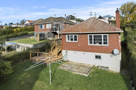 Photo of property in 14 Scotland Terrace, Green Island, Dunedin, 9018
