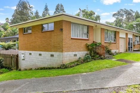 Photo of property in 1/20 Flavia Close, Torbay, Auckland, 0630