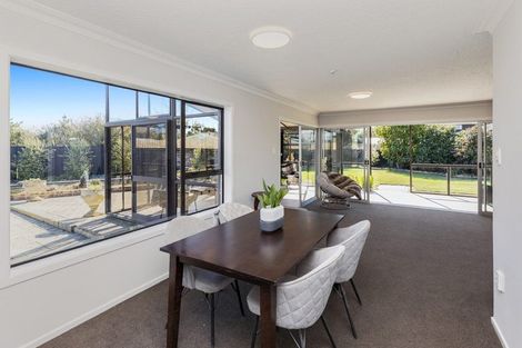 Photo of property in 10 Westerleigh Street, Bishopdale, Christchurch, 8053