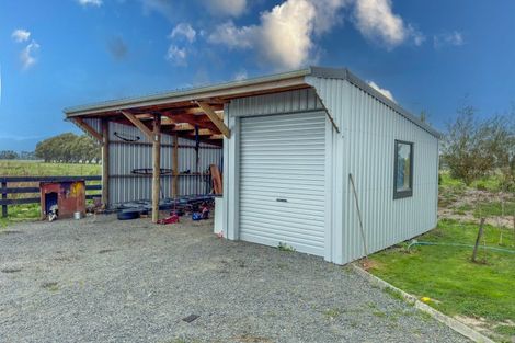 Photo of property in 124 Campbell Road, Pipiroa, Thames, 3574