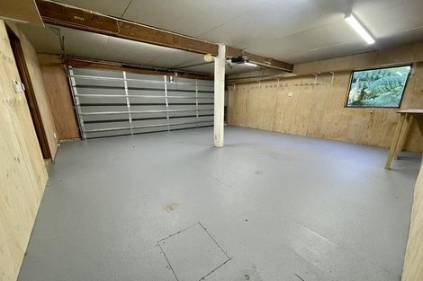 Photo of property in 6b Chatsworth Road, Silverstream, Upper Hutt, 5019