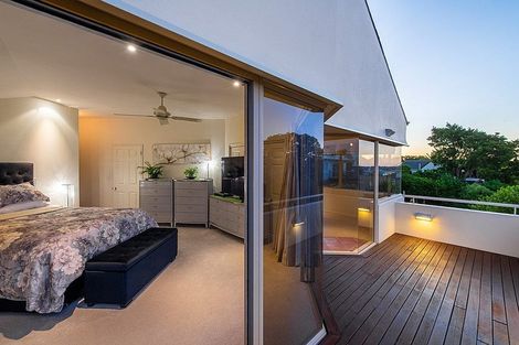 Photo of property in 3/284 Lake Road, Hauraki, Auckland, 0622