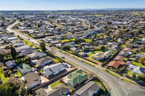 Photo of property in 1/1150 Bank Street, Te Awamutu, 3800