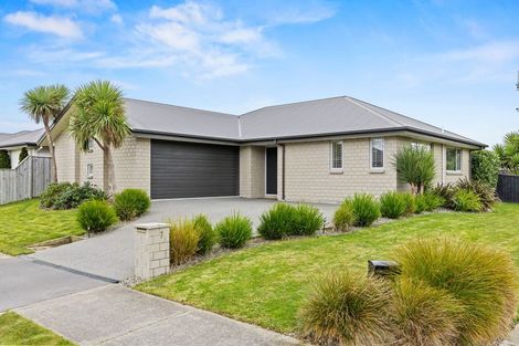 Photo of property in 7 Seaward Street, Pegasus, 7612