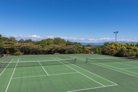Photo of property in 45 Whakamoenga Point, Acacia Bay, Taupo, 3385