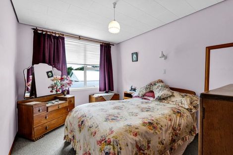 Photo of property in 2/4 Standish Street, New Plymouth, 4310