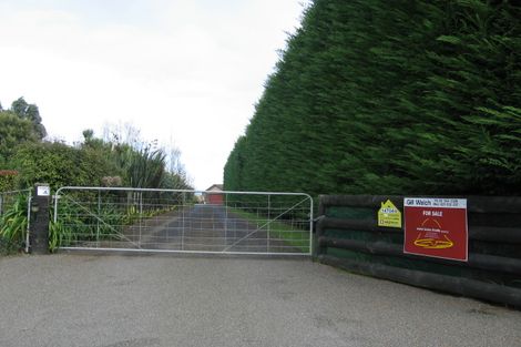 Photo of property in 318 Polson Hill Drive, Aokautere, Palmerston North, 4471