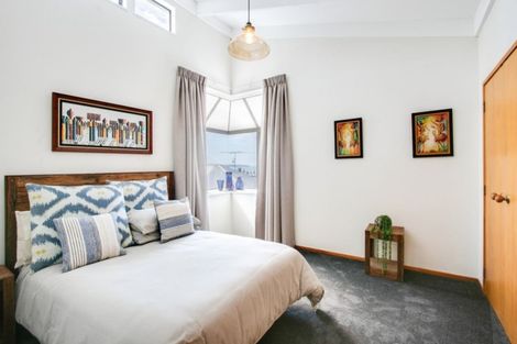 Photo of property in 27 Goldsmith Road, Hospital Hill, Napier, 4110